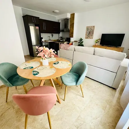 Apartament Abat 1 Cool & Wide Flat Next To The Cathedral *