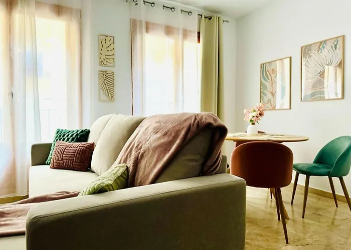 Abat 1 Cool & Wide Flat Next To The Cathedral Walencja